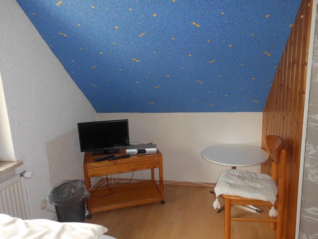 Hotel Sonnenberg Schloesschen เบราน์ลาเกอ ภายนอก รูปภาพ